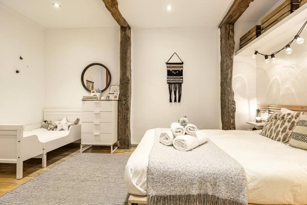 Appartamento Sea Views In The Heart Of The Old Town Castro Urdiales Esterno foto