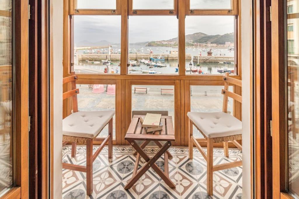 Appartamento Sea Views In The Heart Of The Old Town Castro Urdiales Esterno foto