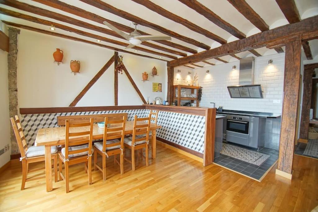 Appartamento Sea Views In The Heart Of The Old Town Castro Urdiales Esterno foto