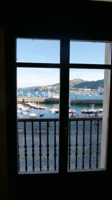 Appartamento Sea Views In The Heart Of The Old Town Castro Urdiales Esterno foto