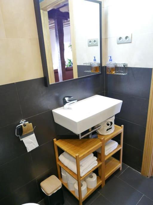 Appartamento Sea Views In The Heart Of The Old Town Castro Urdiales Esterno foto